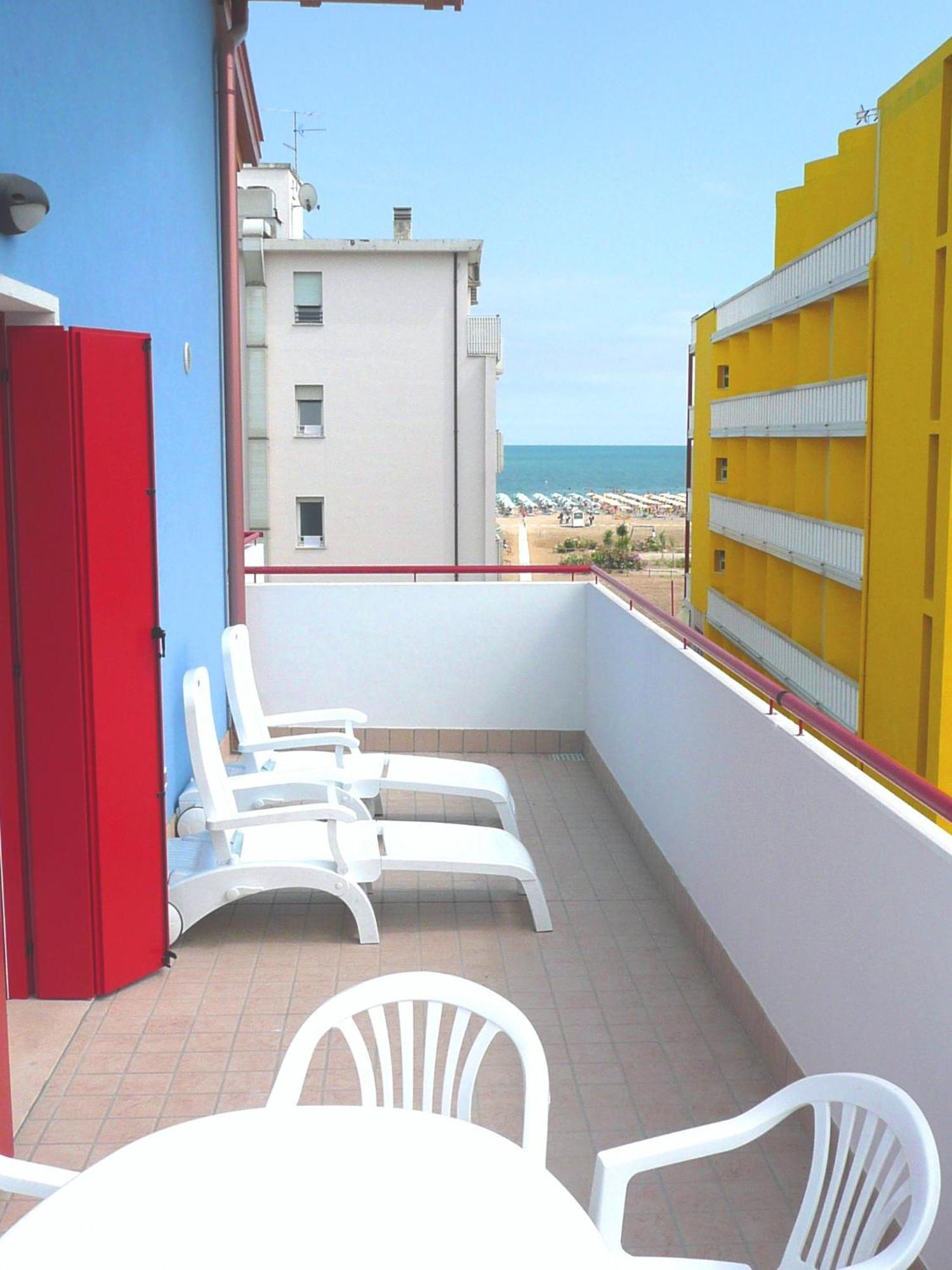 Residence Al Mare - Agenzia Cocal Caorle Exteriör bild